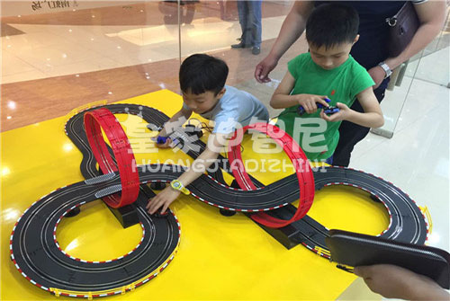 儿童玩具演变种种交通工具