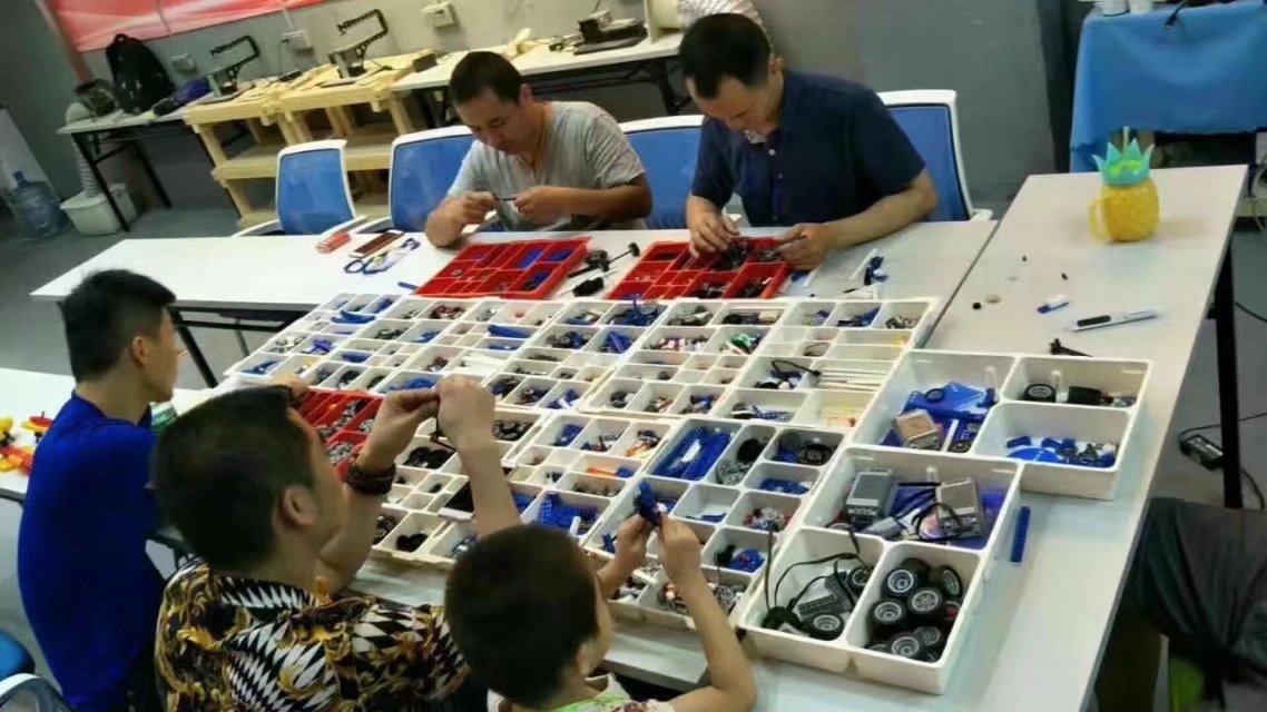 玩具加盟-品牌动态-皇家0033990威尼斯儿童玩具店加盟官网