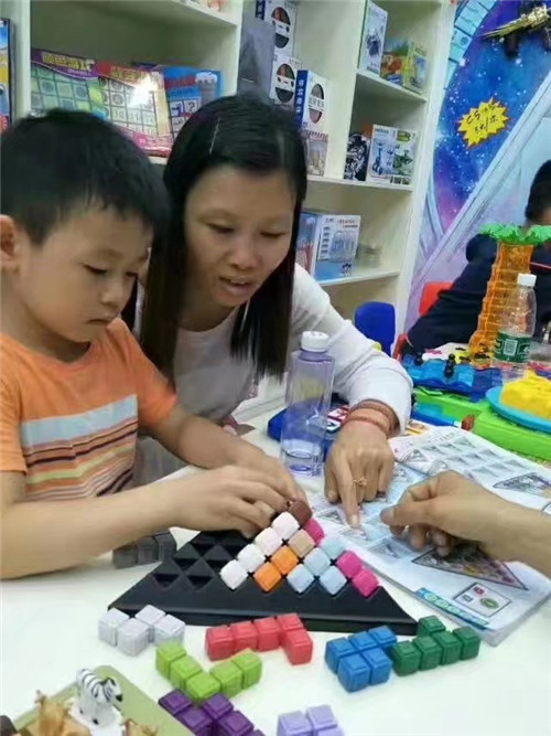 玩具加盟店 - 行业动态-皇家0033990威尼斯儿童玩具店加盟官网
