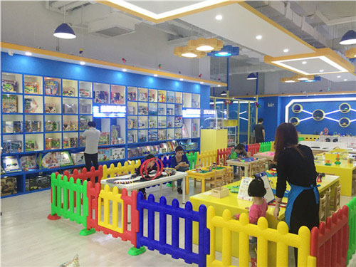玩具加盟-开店履历-皇家0033990威尼斯儿童玩具店加盟官网