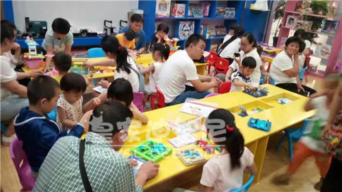 玩具加盟店 - 行业动态-皇家0033990威尼斯儿童玩具店加盟官网