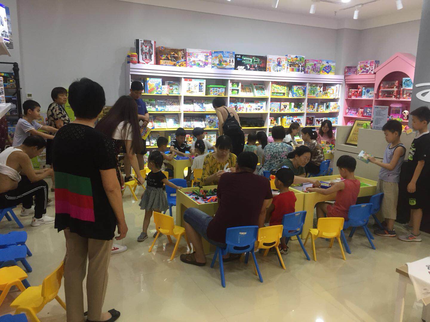 加盟玩具店创业须知的五点谋划技巧