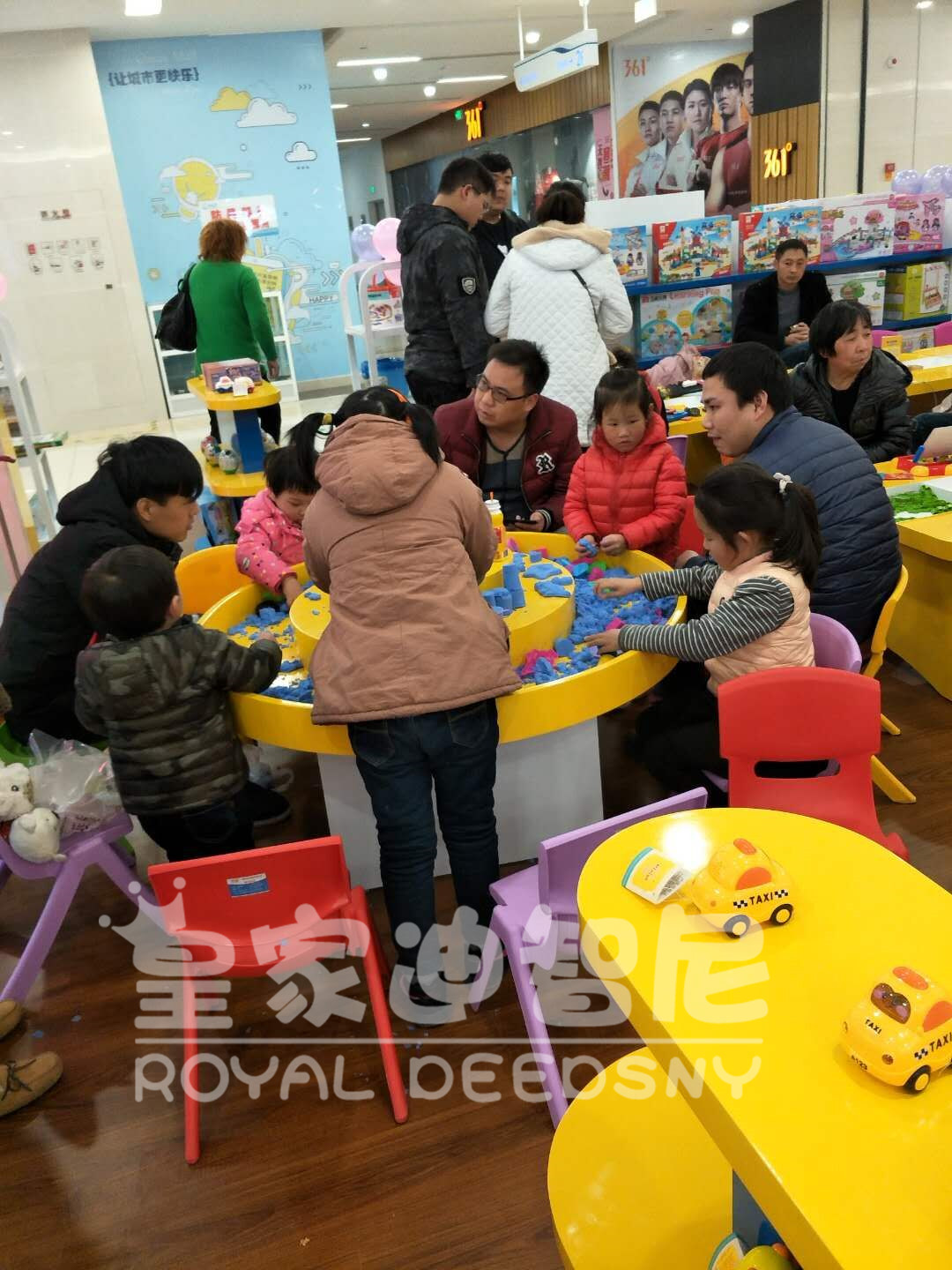 儿童玩具店项目该怎样装修呢