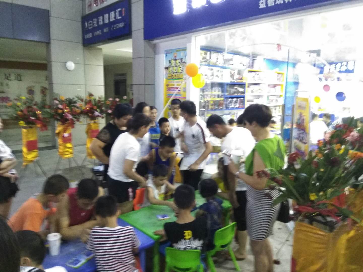 玩具加盟店销售怎样提升业绩