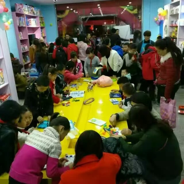 当下市场 儿童玩具店开在那里较量好呢？？？？