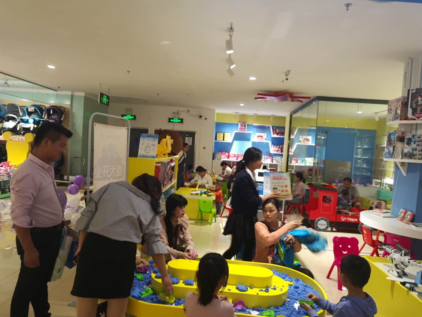 玩具店加盟——投资皇家0033990威尼斯品牌利润剖析