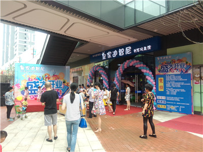 广州玩具加盟店案例|谋划技巧尚有其一“装修”