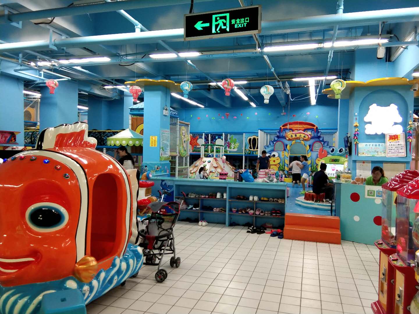  玩具店综合性极强需改变古板做法