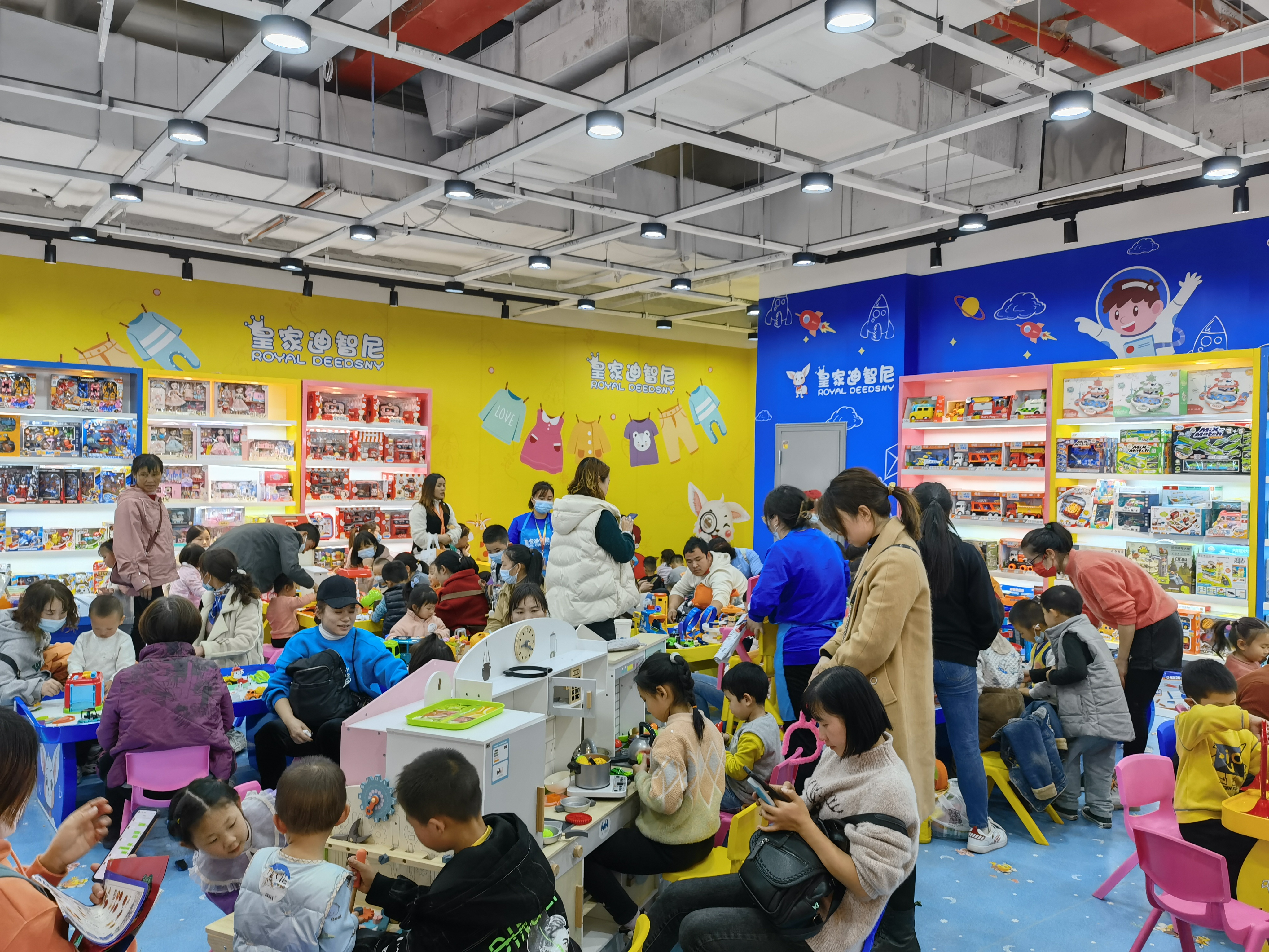 为什么皇家0033990威尼斯儿童玩具加盟店这么云云受接待? 为什么皇家0033990威尼斯儿童玩具加盟店这么云云受接待?